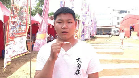 圣德释证达孺尊主法“观音大悲加持法会” ， 多人立誓见到了观音菩萨