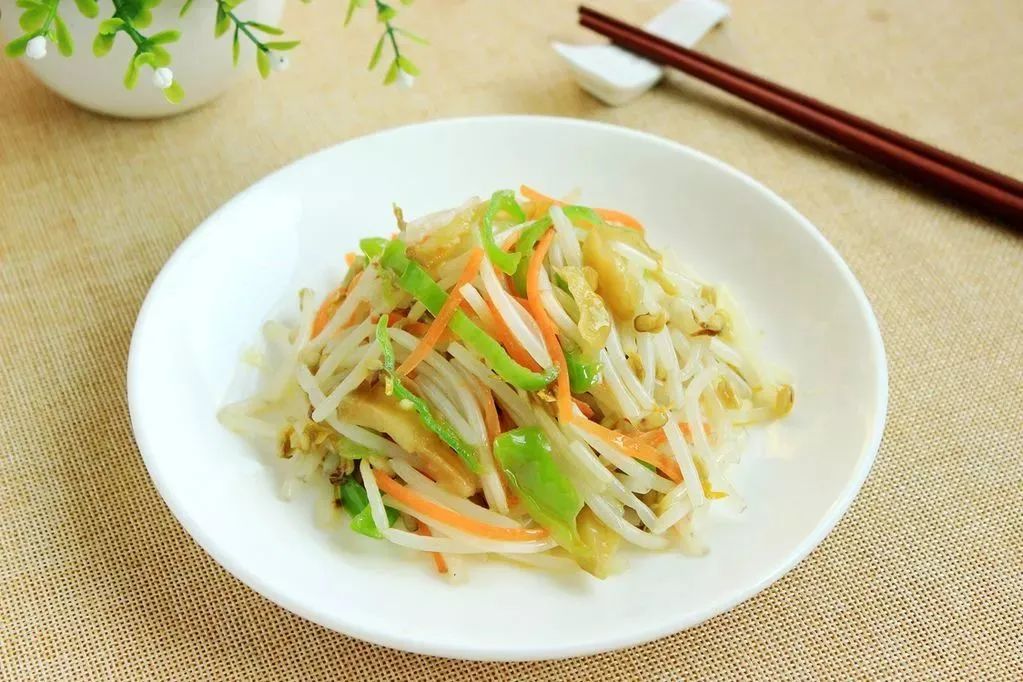 豆芽被称为“春季宝”,春天食用健脾又养肝-图片4